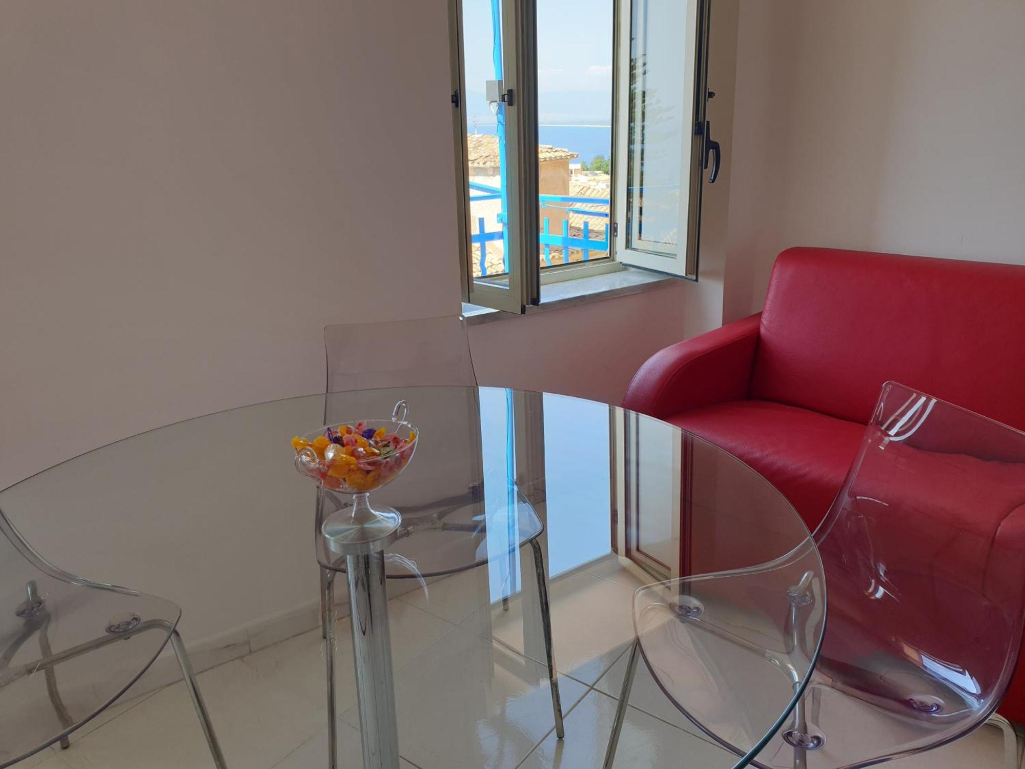 "Lo Studiolo" Apartment Pizzo  Exteriér fotografie